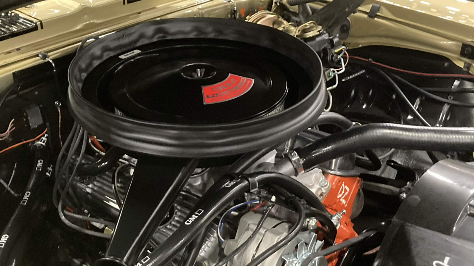 Why Some 1960s Muscle Cars Used Small Block V8s Instead Of Big Blocks – SlashGear