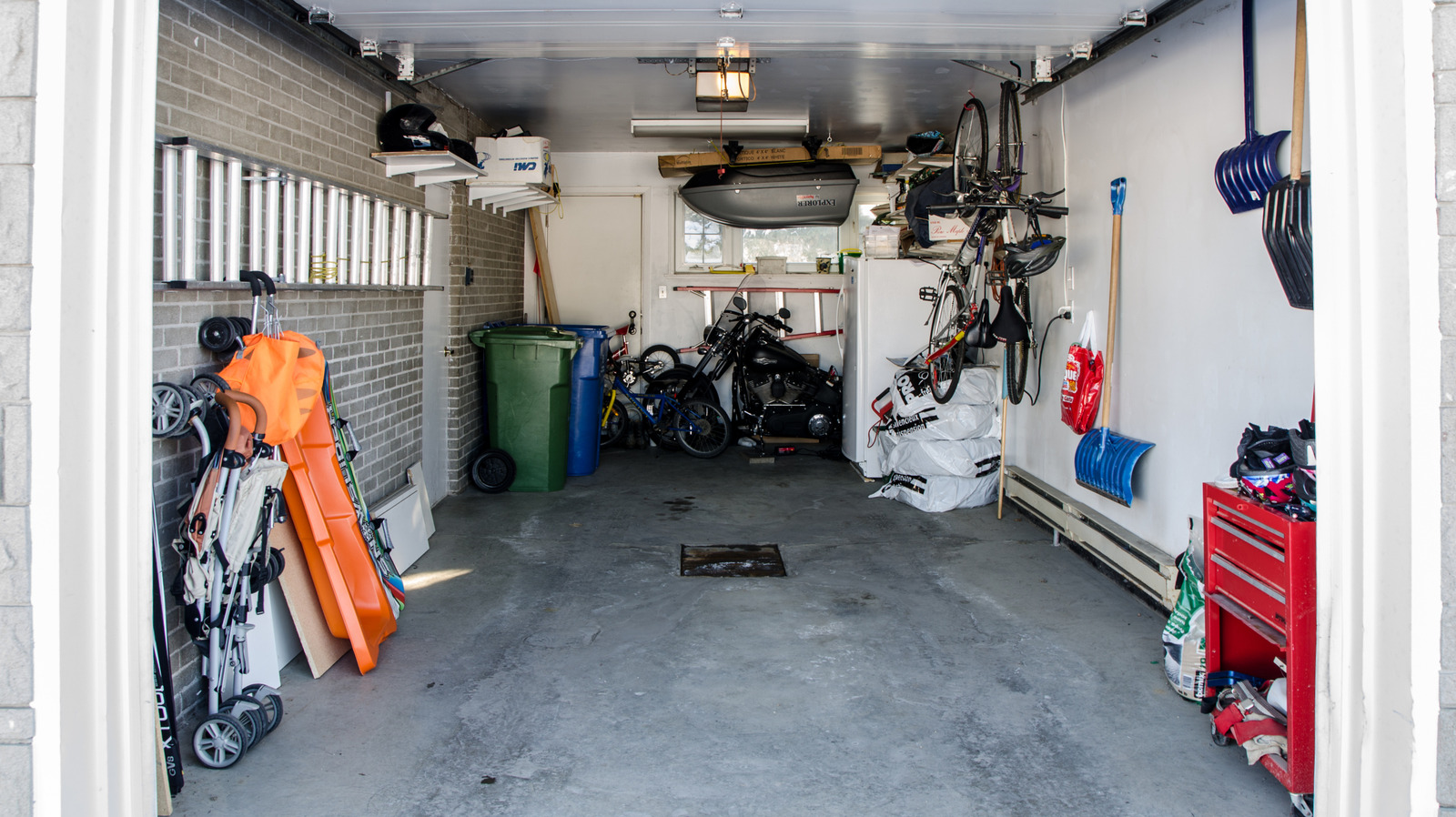 Here’s why you should think twice before storing your electronics in the garage – Engadget