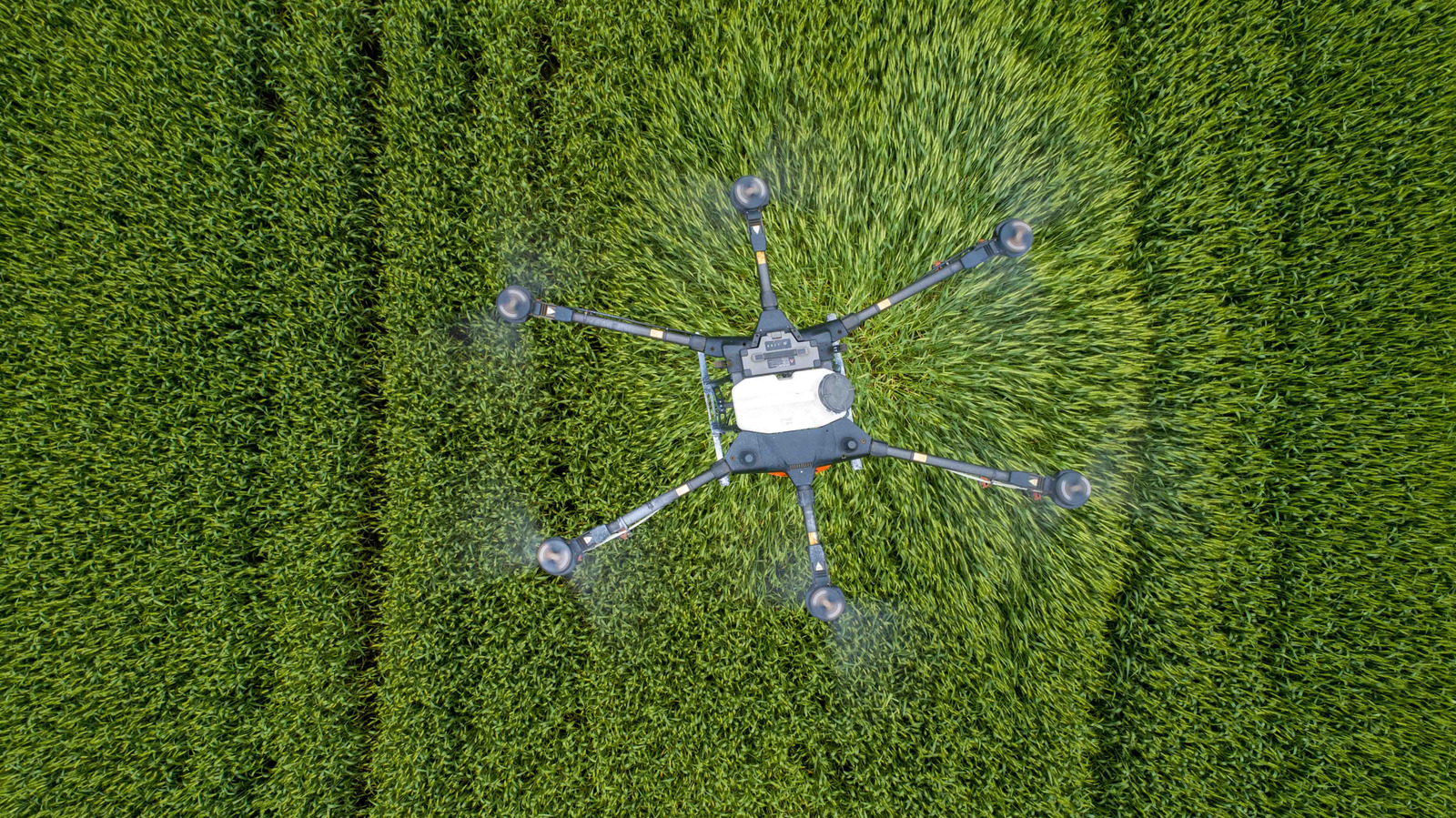 Trump slaps a 100 percent tariff on heavy and ‘sensitive’ drones – Engadget