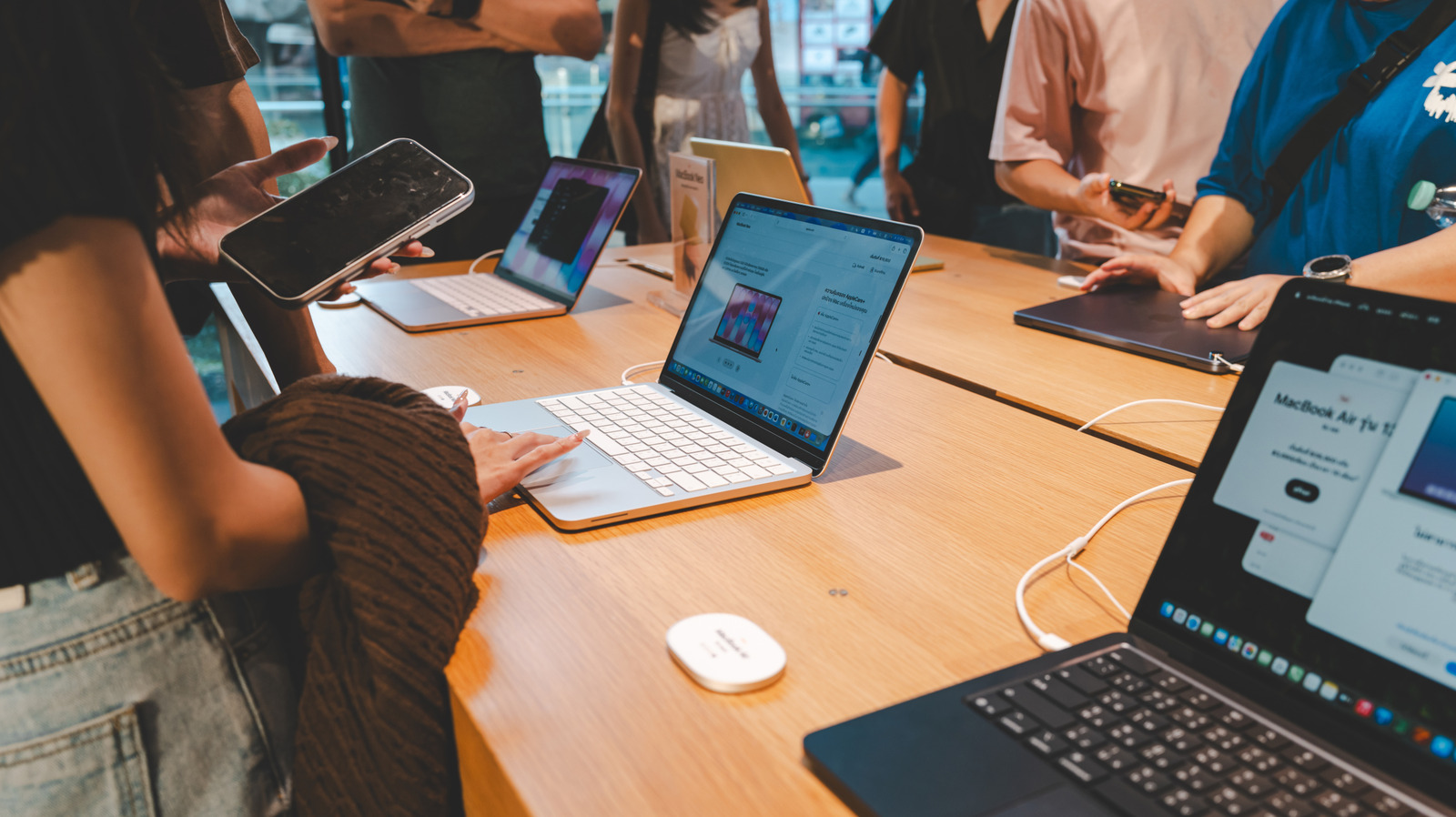 Dell XPS 13 Vs MacBook Neo: How Do The Laptops Compare? – SlashGear