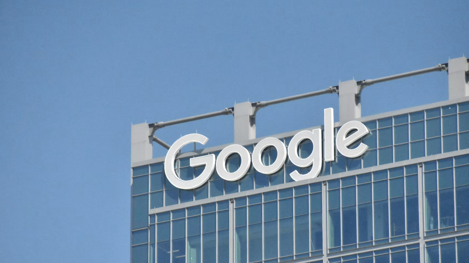 Google will now allow users to remove visible watermarks from AI content – Engadget
