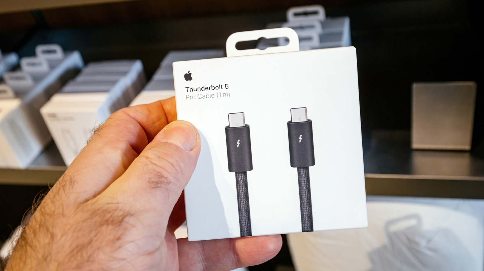 What’s the difference between Thunderbolt 4 and 5? – Engadget