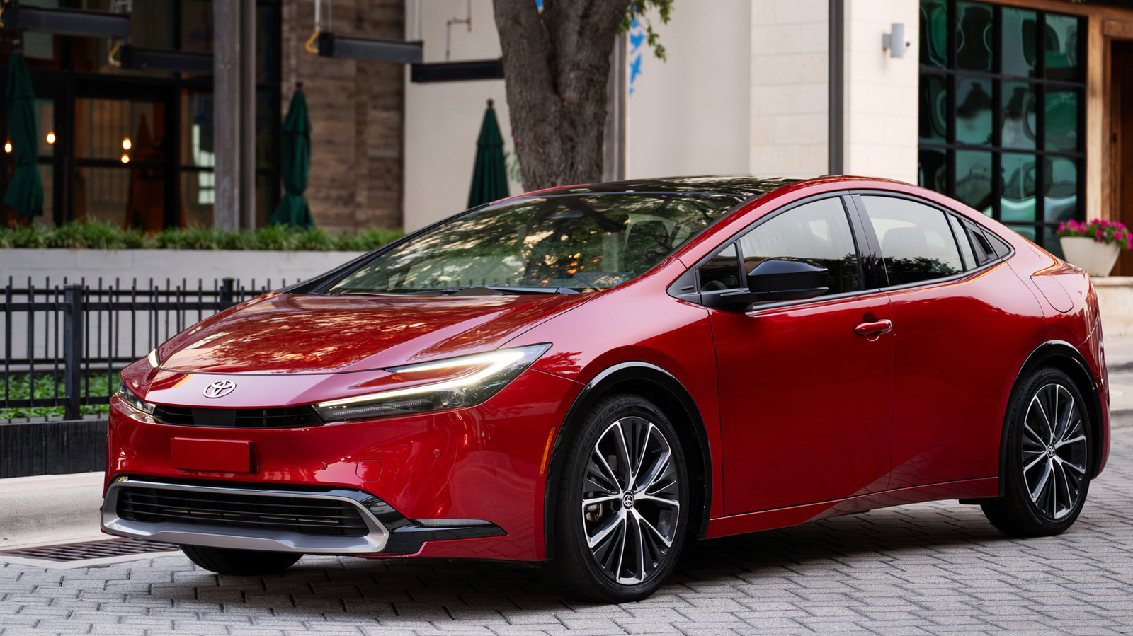 5 Drawbacks Of Hybrid Cars You Should Consider Before Buying One – SlashGear