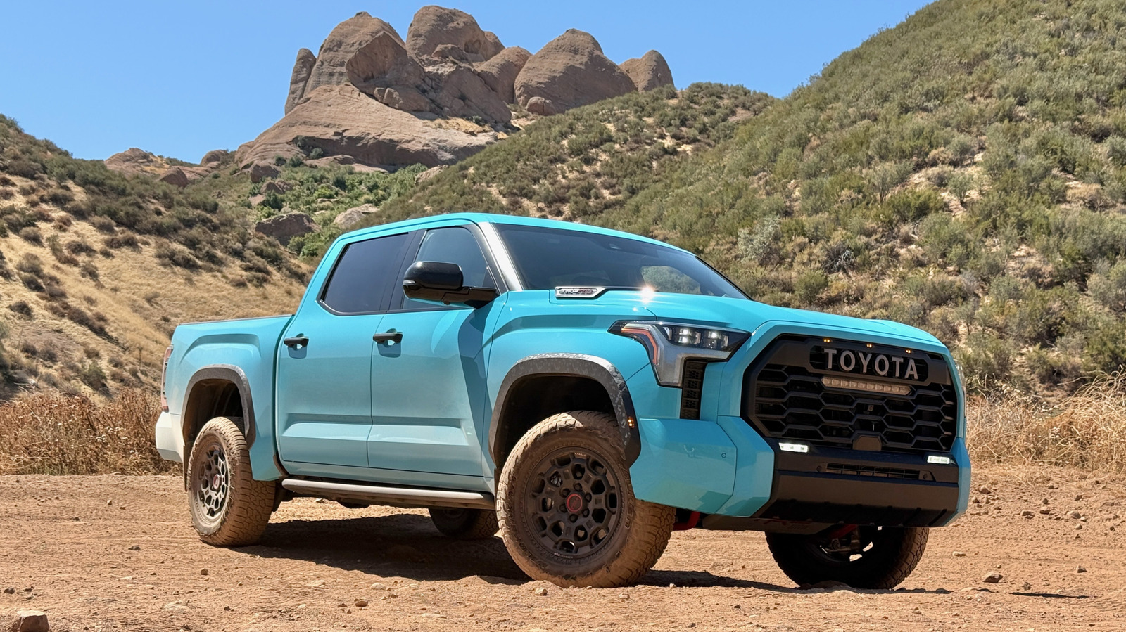 Toyota’s Tundra TRD Pro May Not Have A V8, But It Can Still Keep Up With Ford And Ram – SlashGear