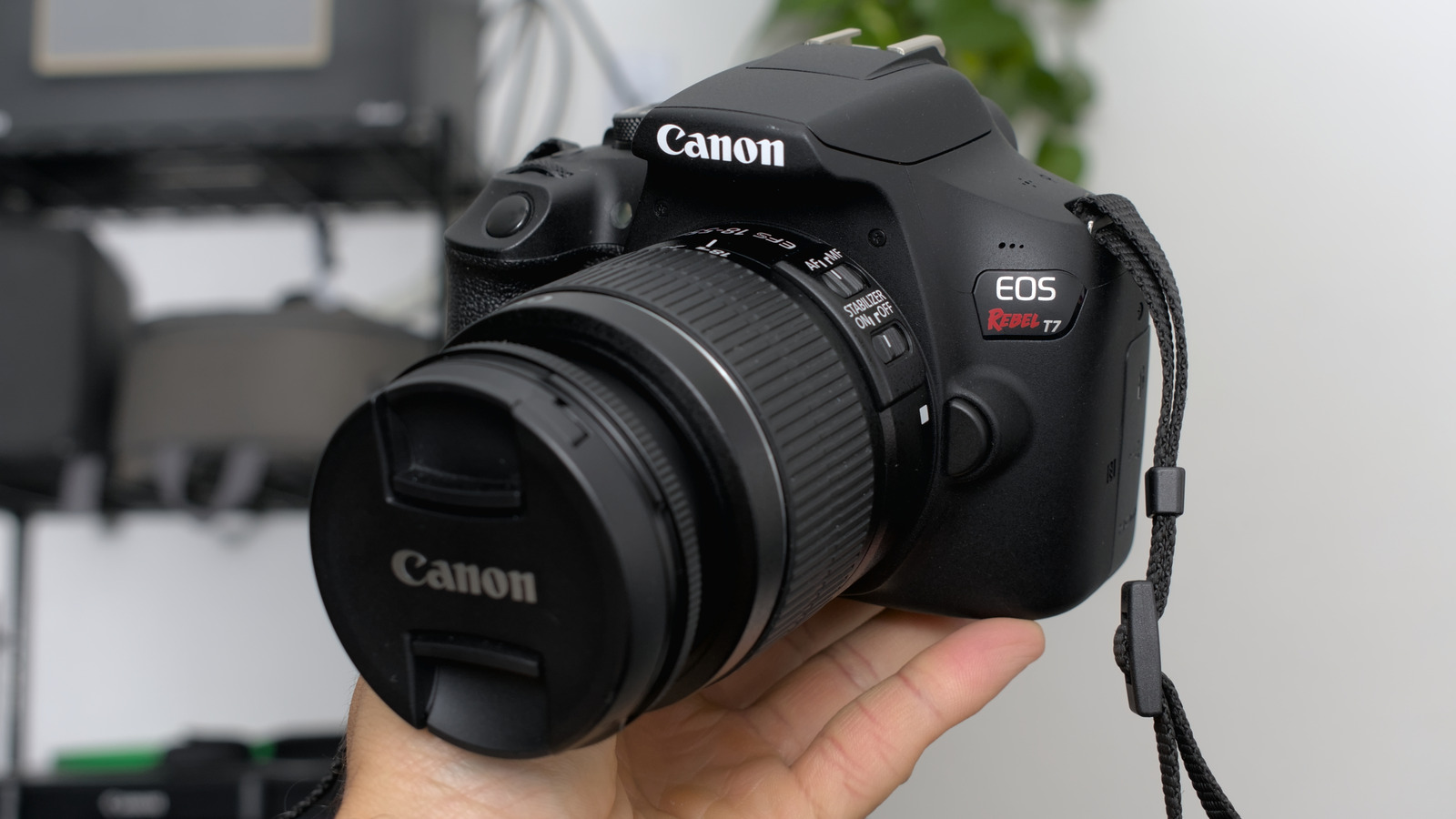 4 Things You Need To Make Your Camera And Lenses Last Longer – SlashGear