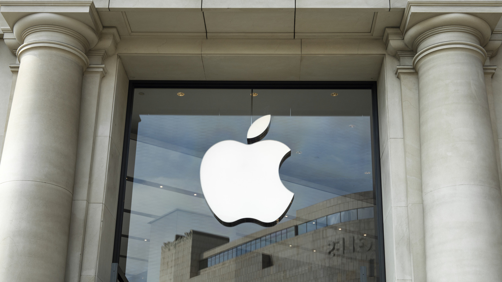 Apple has new in-app transaction commission rates for EU devs – Engadget