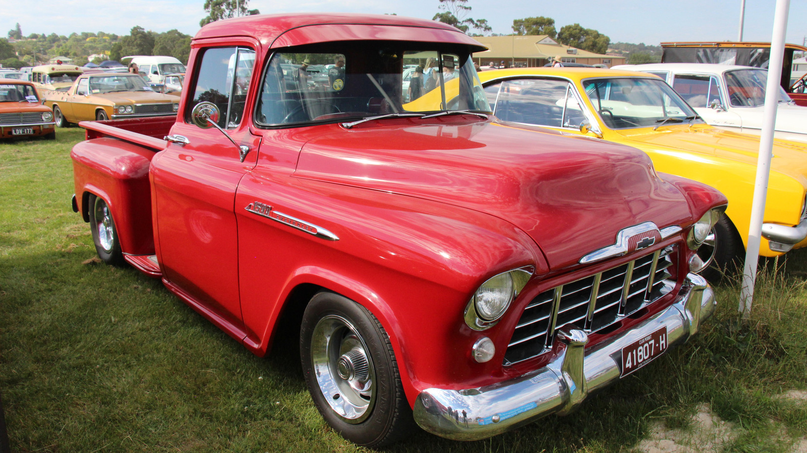 10 Classic Pickup Trucks That Are A Total Waste Of Money – SlashGear