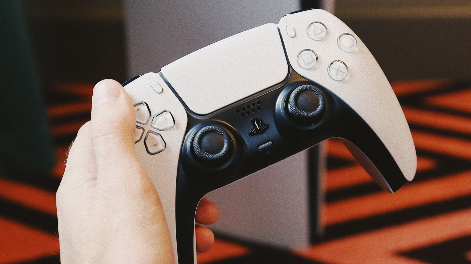 10 Things You Probably Didn’t Know Your PlayStation Controller Could Do – SlashGear
