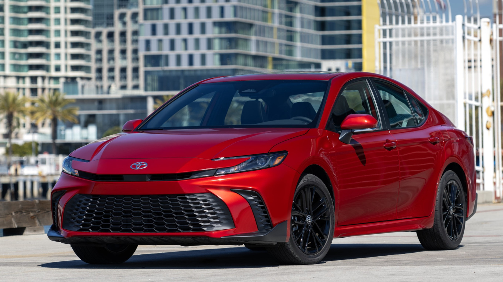 5 AWD Sedans With Better Ratings Than The Toyota Camry – SlashGear