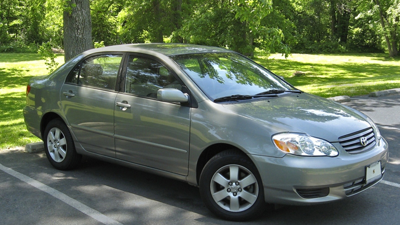 Is 2003 A Good Year For The Toyota Corolla? Here’s What You Should Know – SlashGear