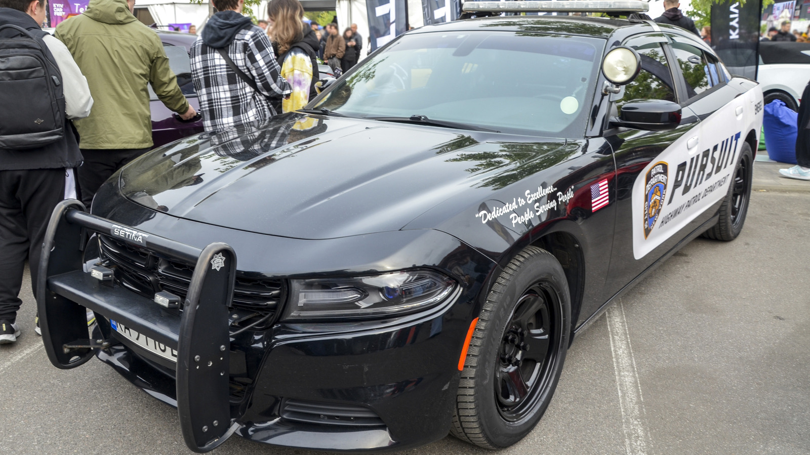 The Charger Cop Car Is Back With A Turbocharged Inline-Six Under The Hood – SlashGear