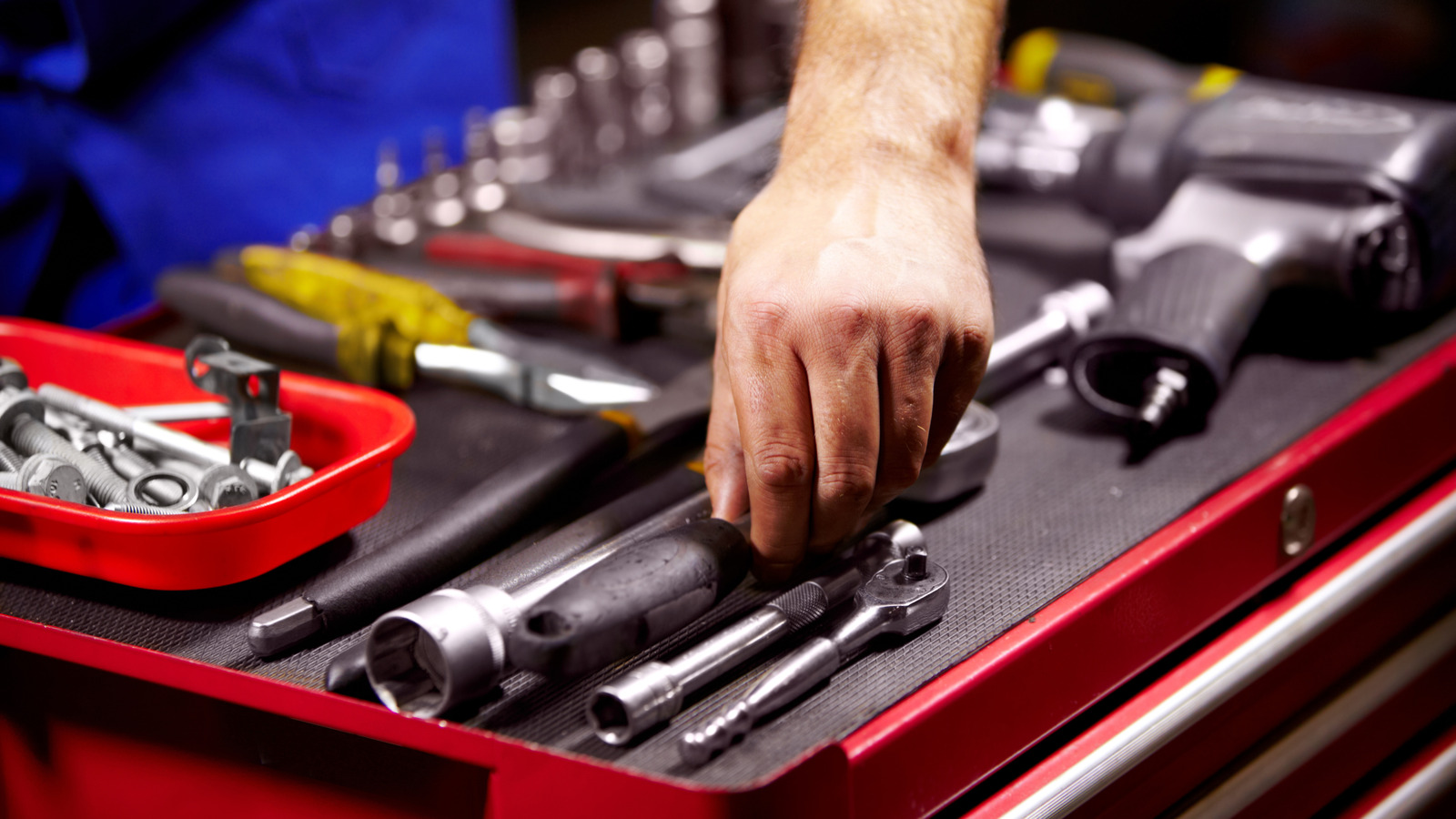 Here’s Who Really Owns All Of The Major Tool Brands – SlashGear