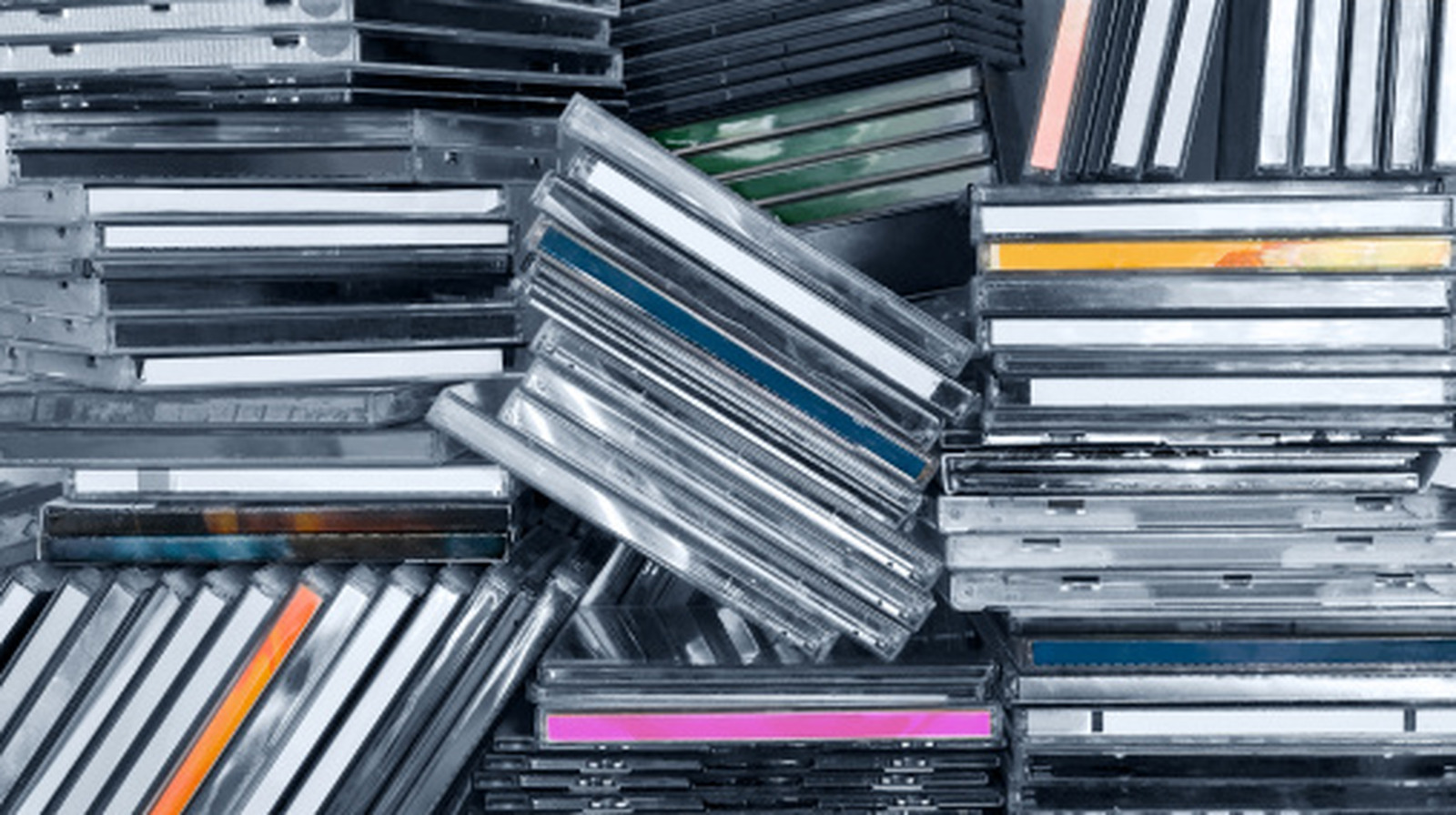 8 Common Mistakes Audiophiles Rarely Make With Their CD Collection – SlashGear
