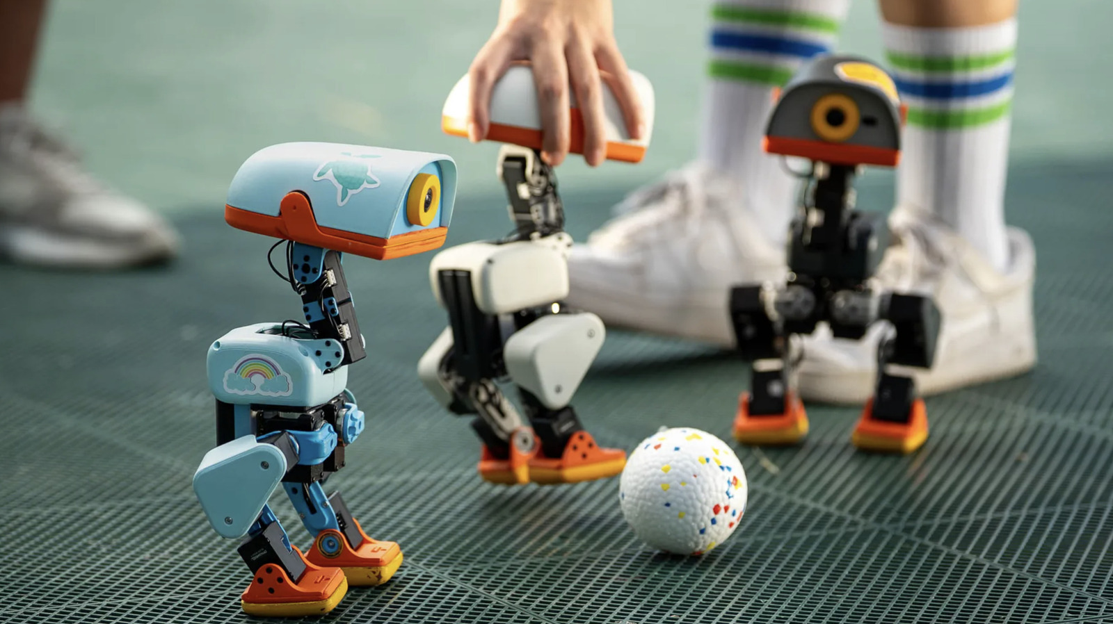 HuggingFace and Pollen Robotics open pre-orders for the $399 Microduck – Engadget