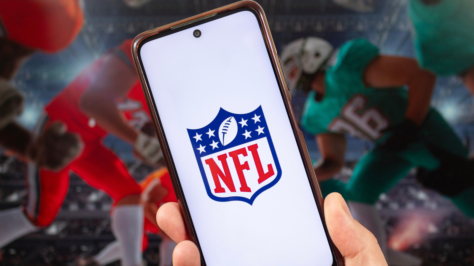 The cheapest NFL streaming options to stay locked in all season – Engadget