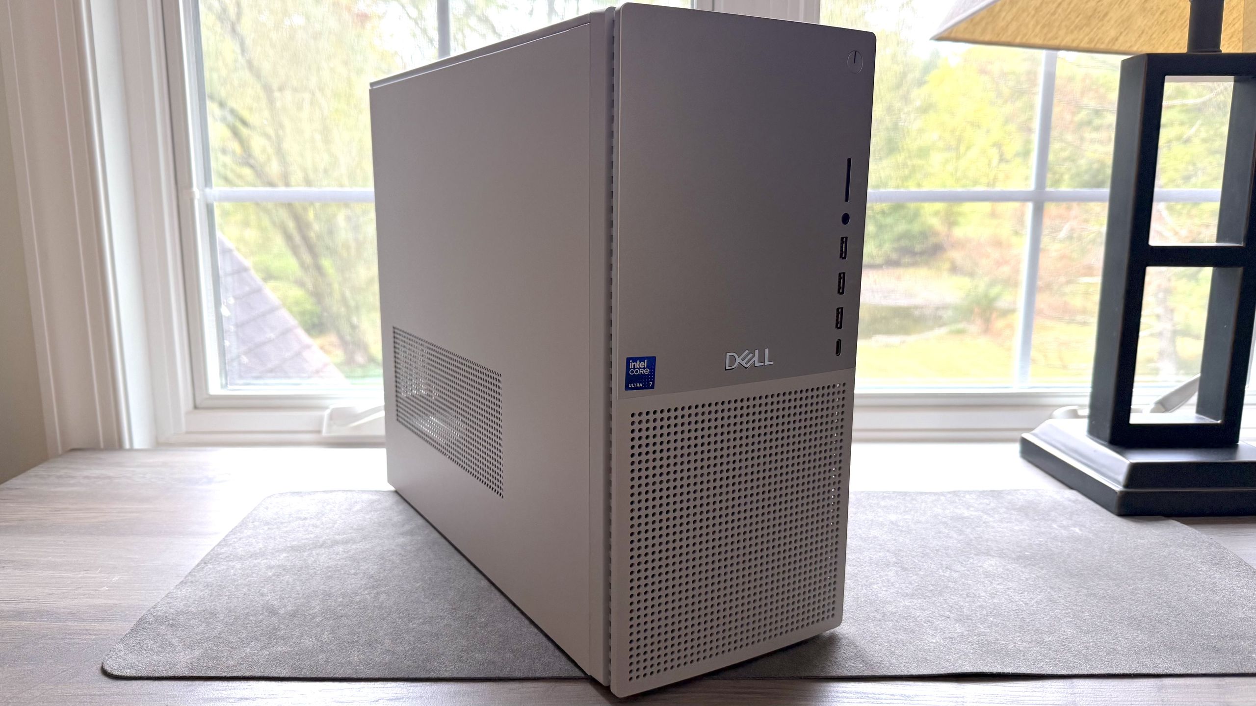Dell’s Core Ultra 7 Tower Plus is our top pro PC with $530 off