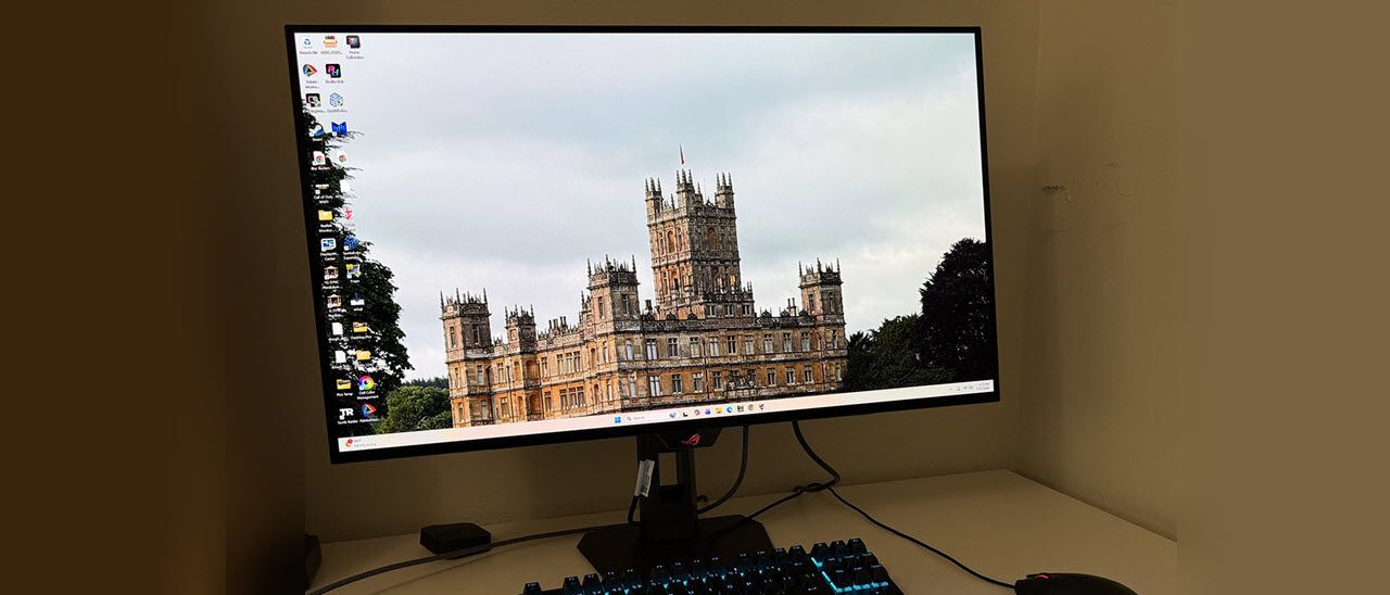 Asus ROG Strix XG32UQWMS 4K OLED gaming monitor review: Fast and flexible performance