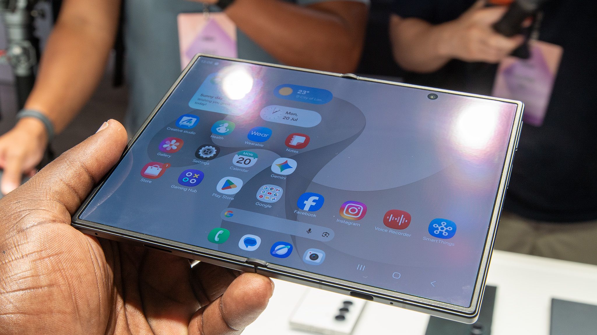 It’s your last chance to get a FREE Samsung Galaxy Z Fold 8 preorder at T-Mobile — the deal ends this week