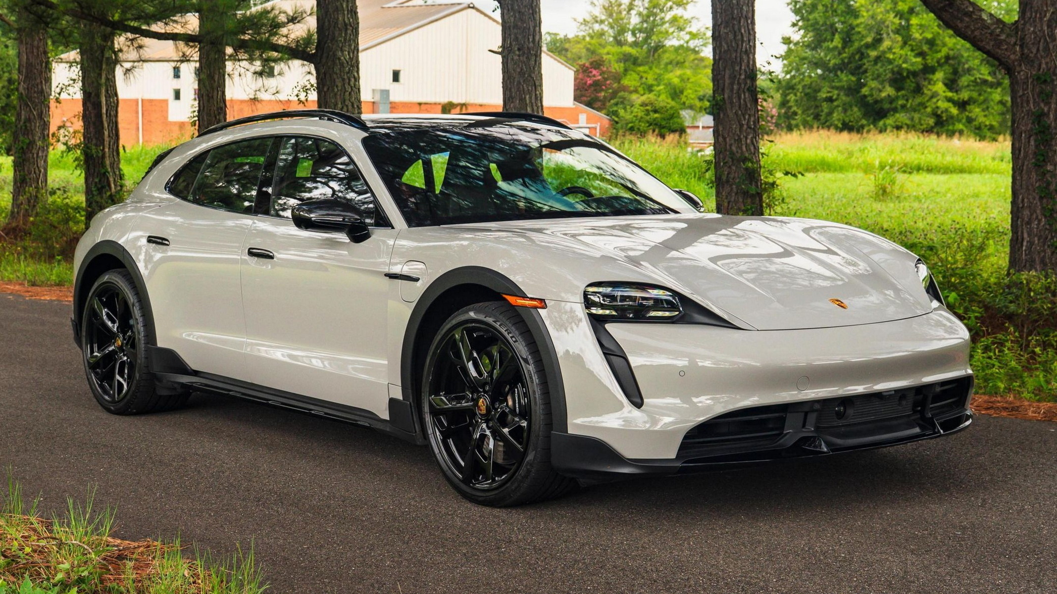 A 6,900-Mile Porsche Taycan Wagon Shed Nearly $100K Before Its Second Owner Arrived | Carscoops