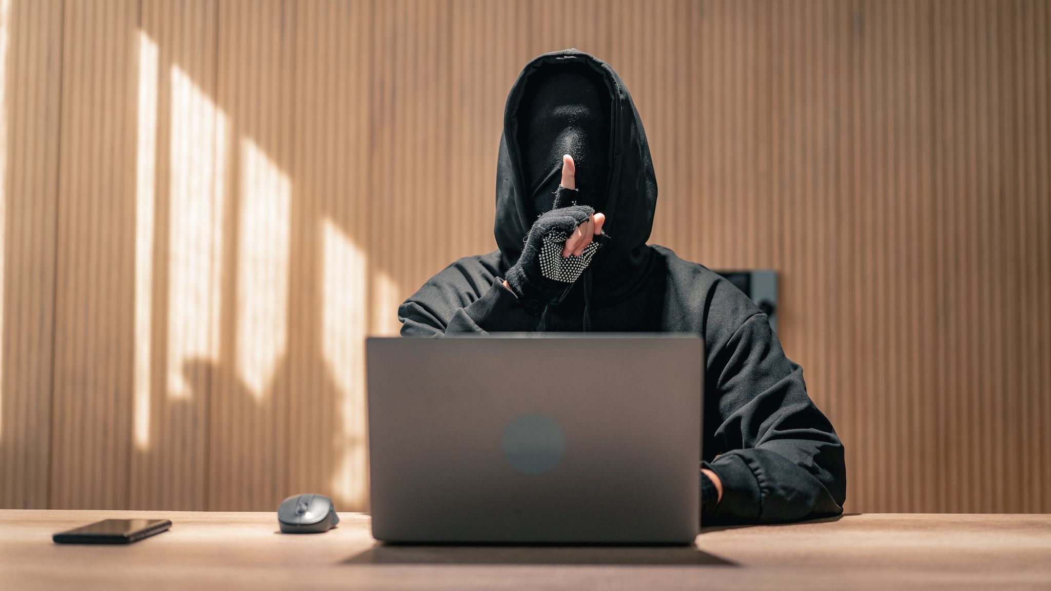 Critical ‘Zoomsday’ flaw enables total device takeover during Zoom calls — AI-assisted research only used 20 prompts to find an exploit to hack hundreds of millions of people.