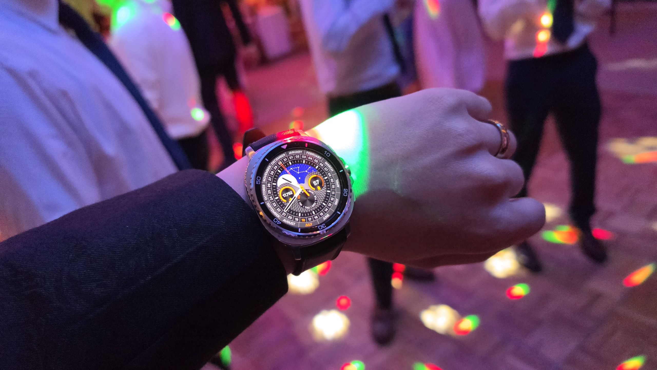 I wanted to buy a sophisticated analogue watch for my wedding — I wore a Galaxy Watch 8 Classic instead, and I couldn’t have made a better choice