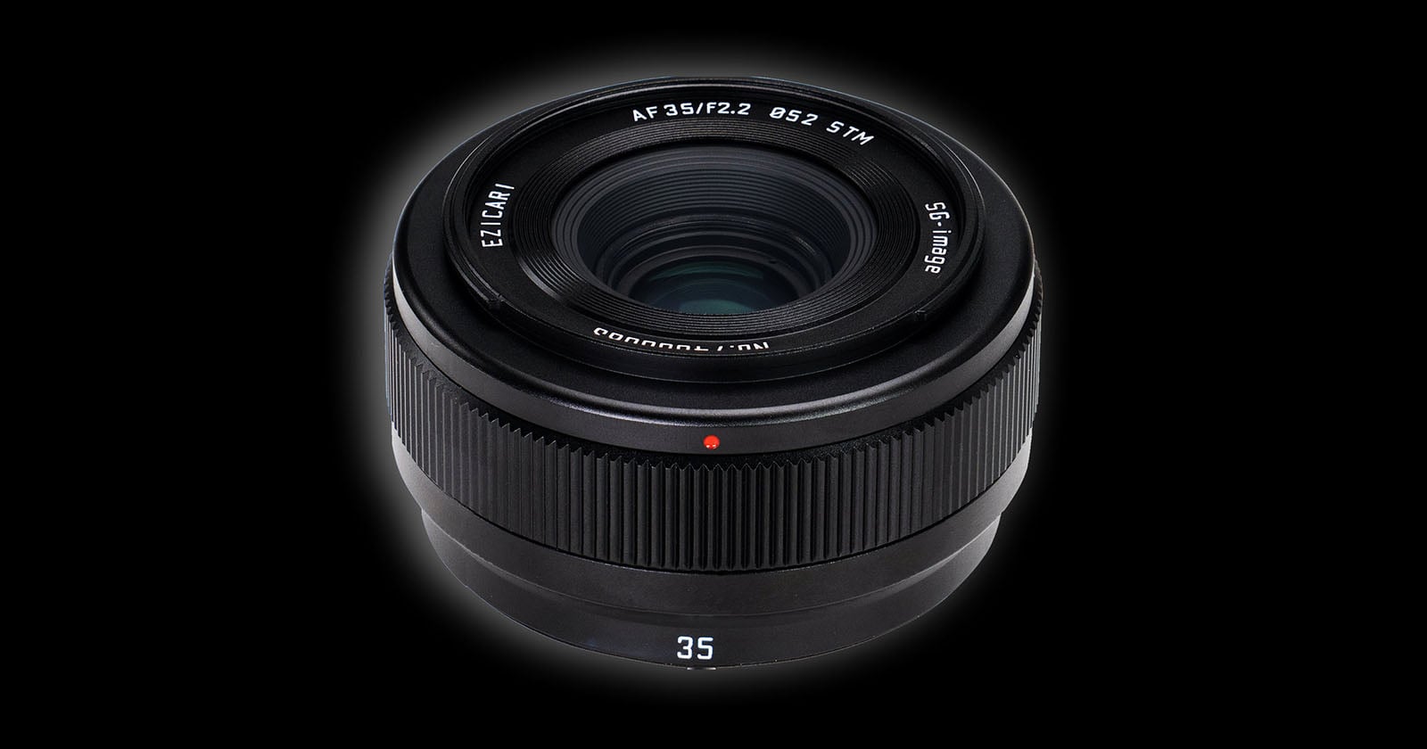 SG-image AF 35mm f/2.2 Pancake Lens Promises Something Unique