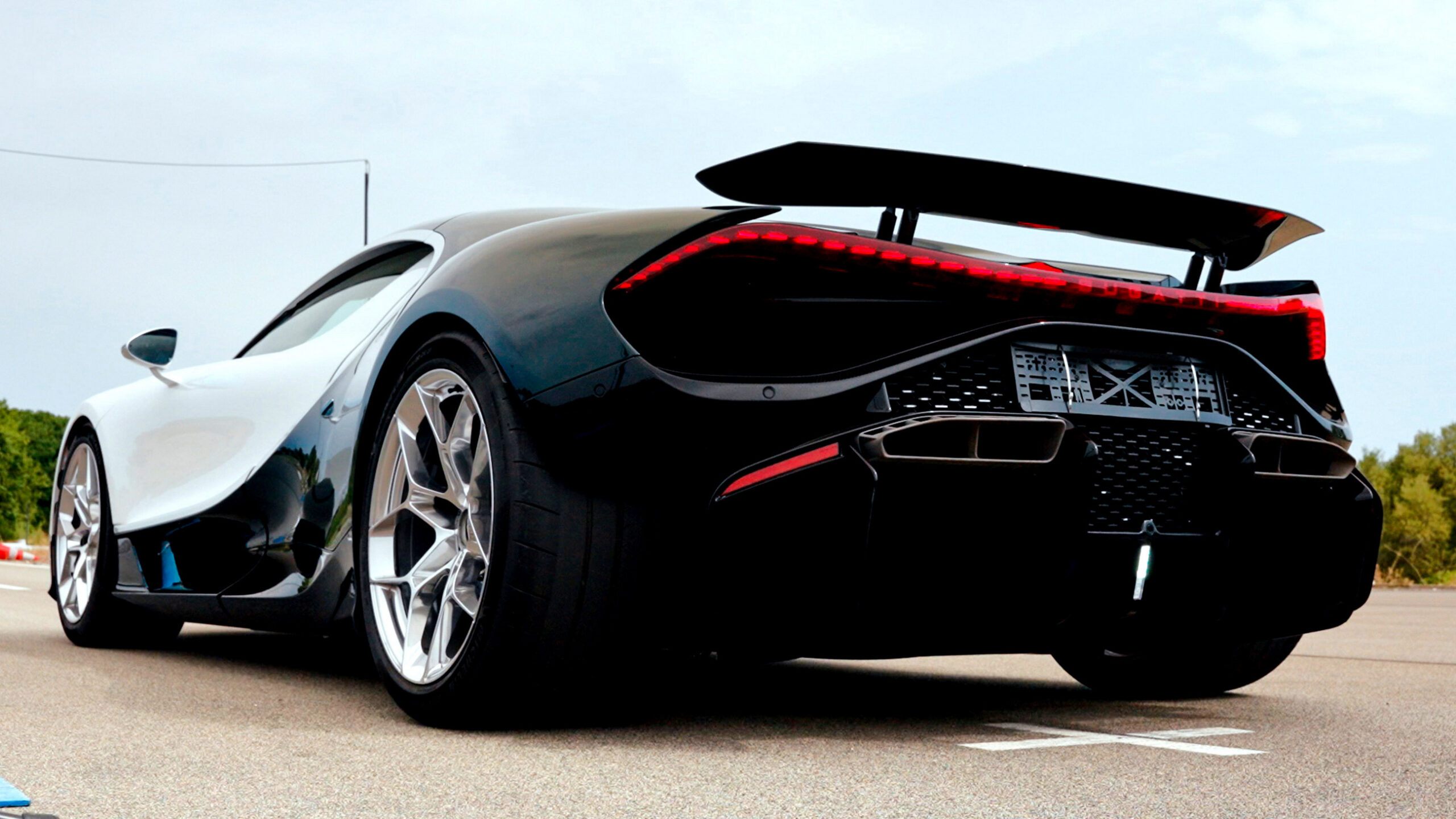 Bugatti Says The Tourbillon’s V16 Needs To Sound A Little ‘Dirty And Raw’ | Carscoops