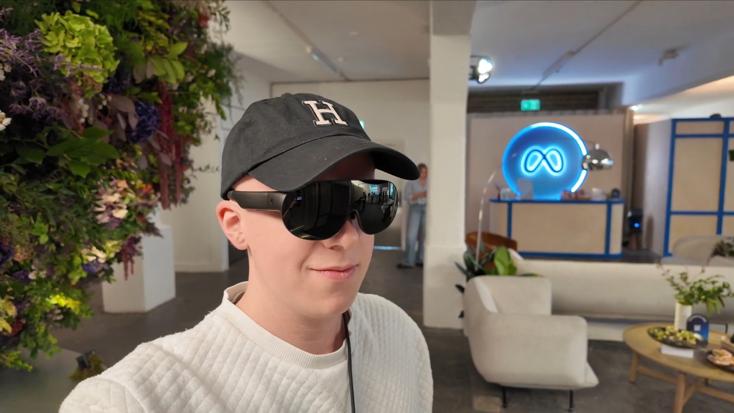 I’ve worn the Meta VR Glasses — they’re incredible, and easily the best VR headset since the Oculus Quest 2