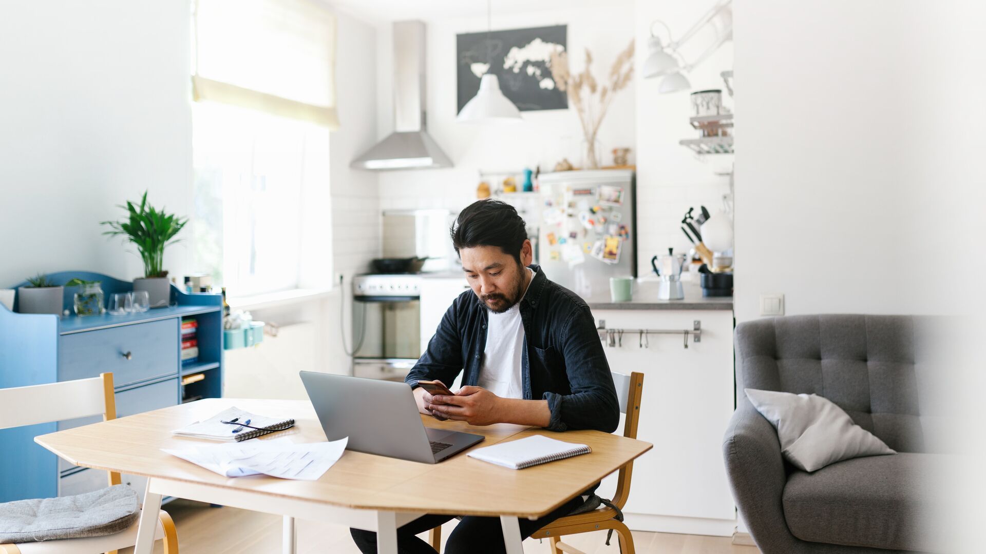 UK small businesses are spending more on software – but also spending more time on admin