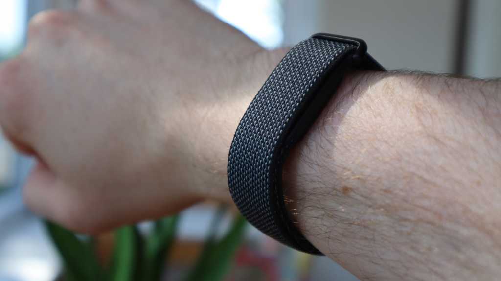 Apple might launch a Fitbit Air rival