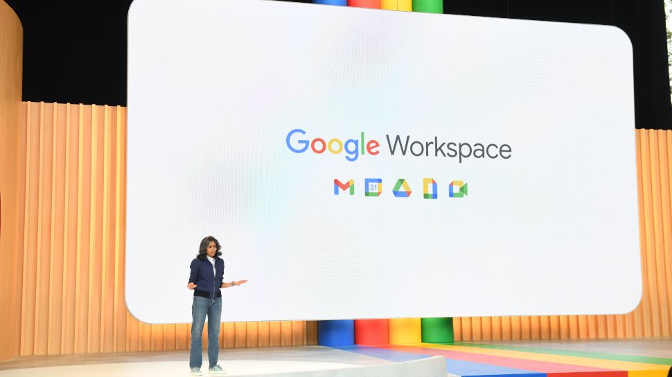 Businesses are dropping Microsoft 365 in favor of Google, but if the ROI is no different, why are people switching?