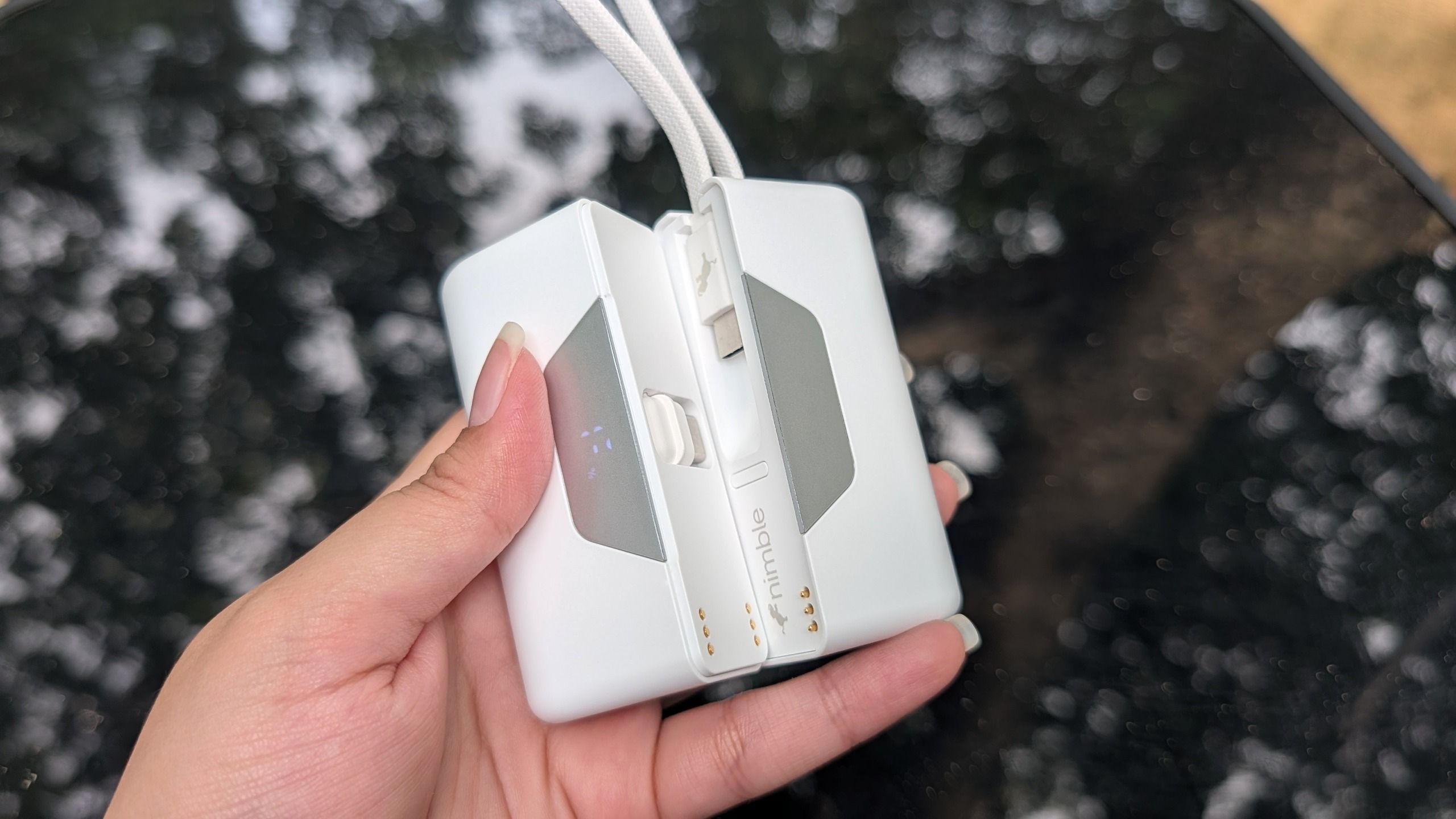 The Nimble SHAREPOWER power bank splits a 10,000mAh battery in half so you can share it with others