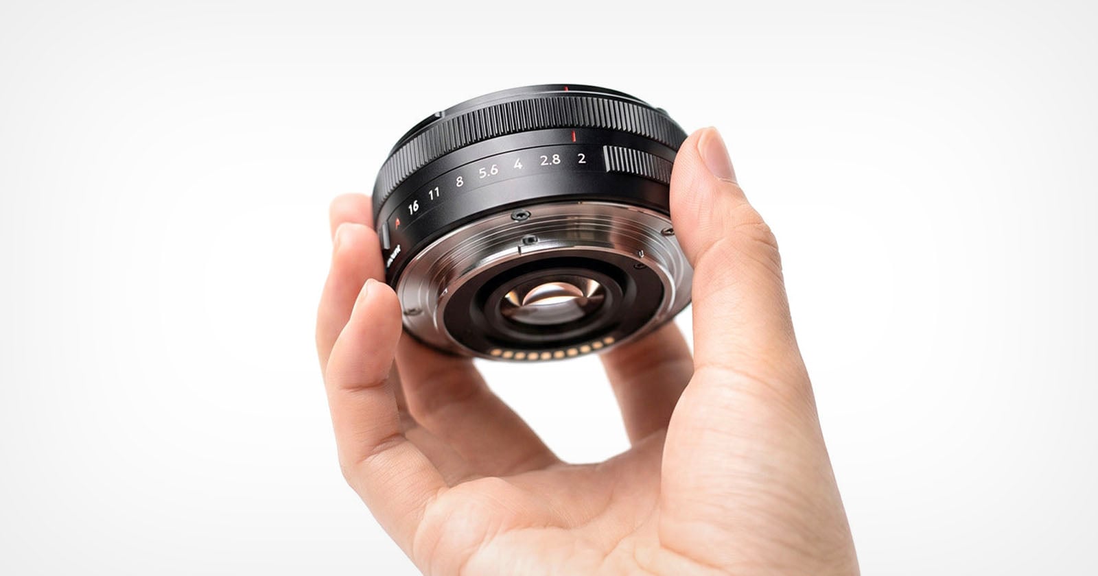 7Artisans’ $169 AF 18mm f/2 Brings Pancake Style to APS-C Sony Cameras