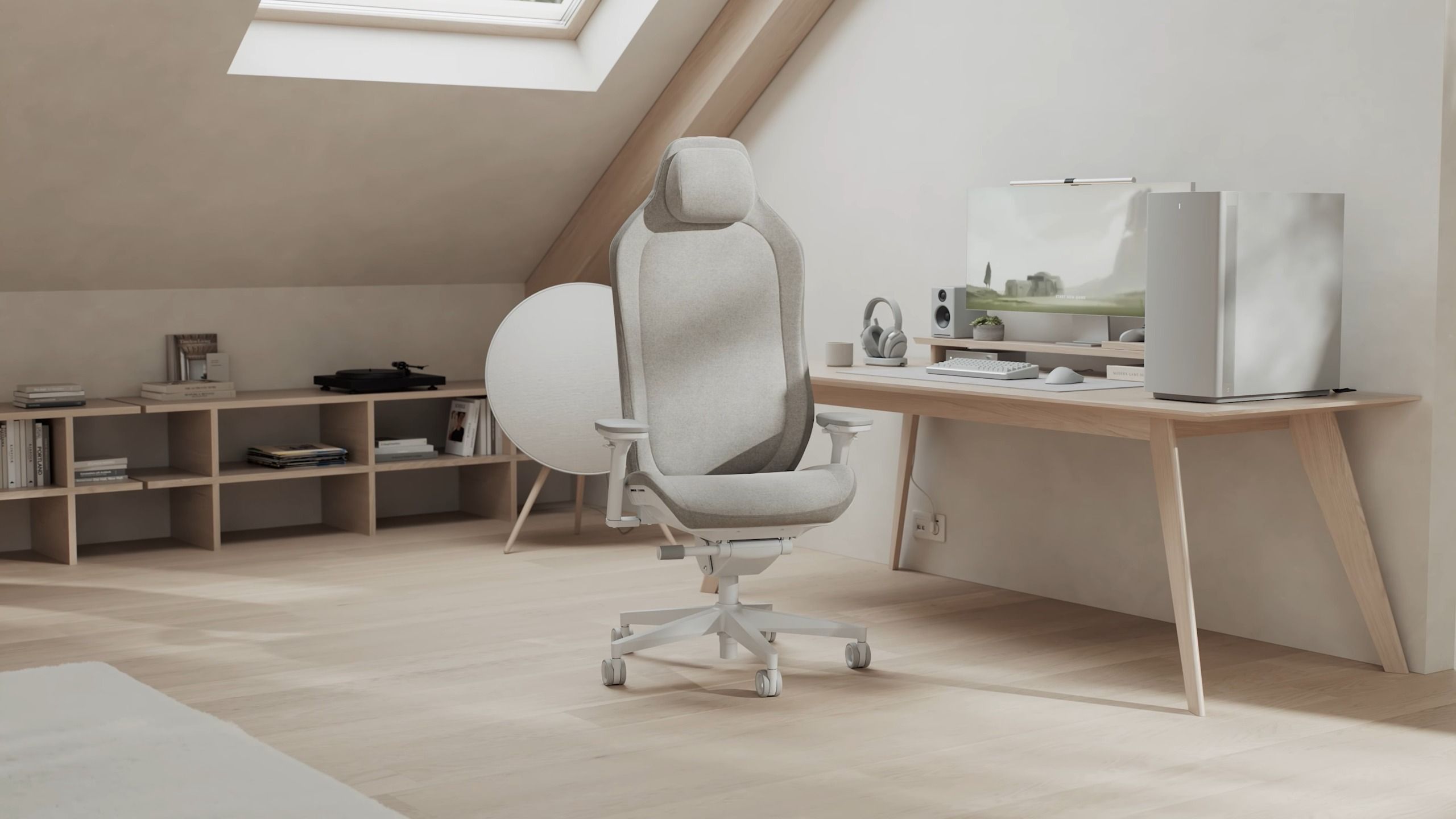 Fractal has “refined” its Refine gaming chair, adding hybrid mesh and fabric models and a synchro-tilt mechanism to rival Secretlab, but the $900 Alcantara model is no more