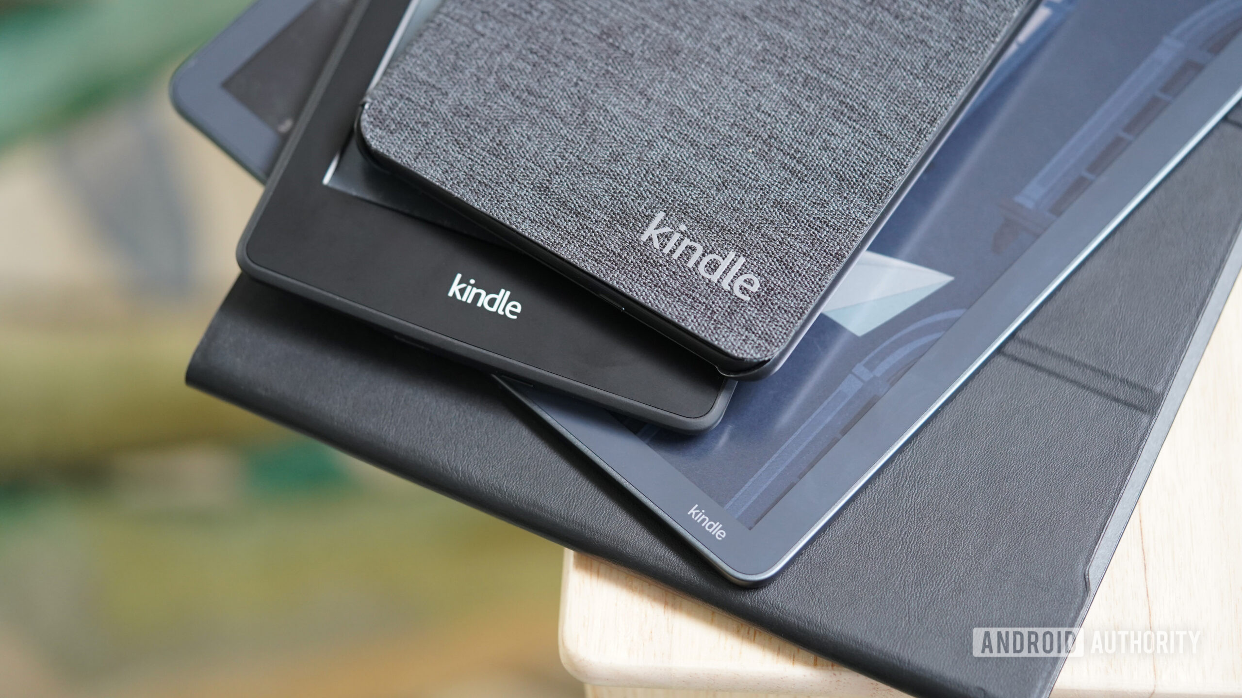 Next-gen Kindle leak shows off colors and a possible new size