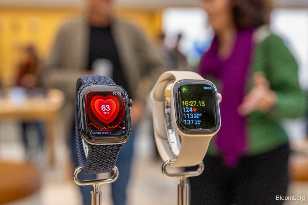 Apple developing new fitness tracker aimed at rivalling Whoop — Bloomberg