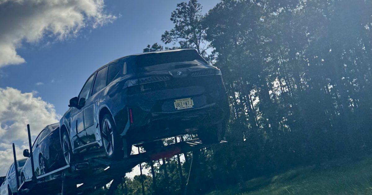 BMW begins iX3 deliveries early in the US as demand surges