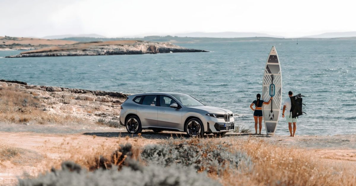 BMW’s new iX3 gets an early loyalty discount