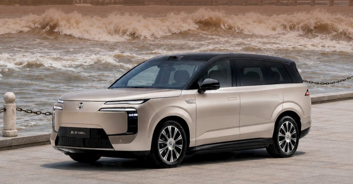 BYD reveals the new Denza N8L EV, a smart luxury SUV with 960 km of range for about $45,000