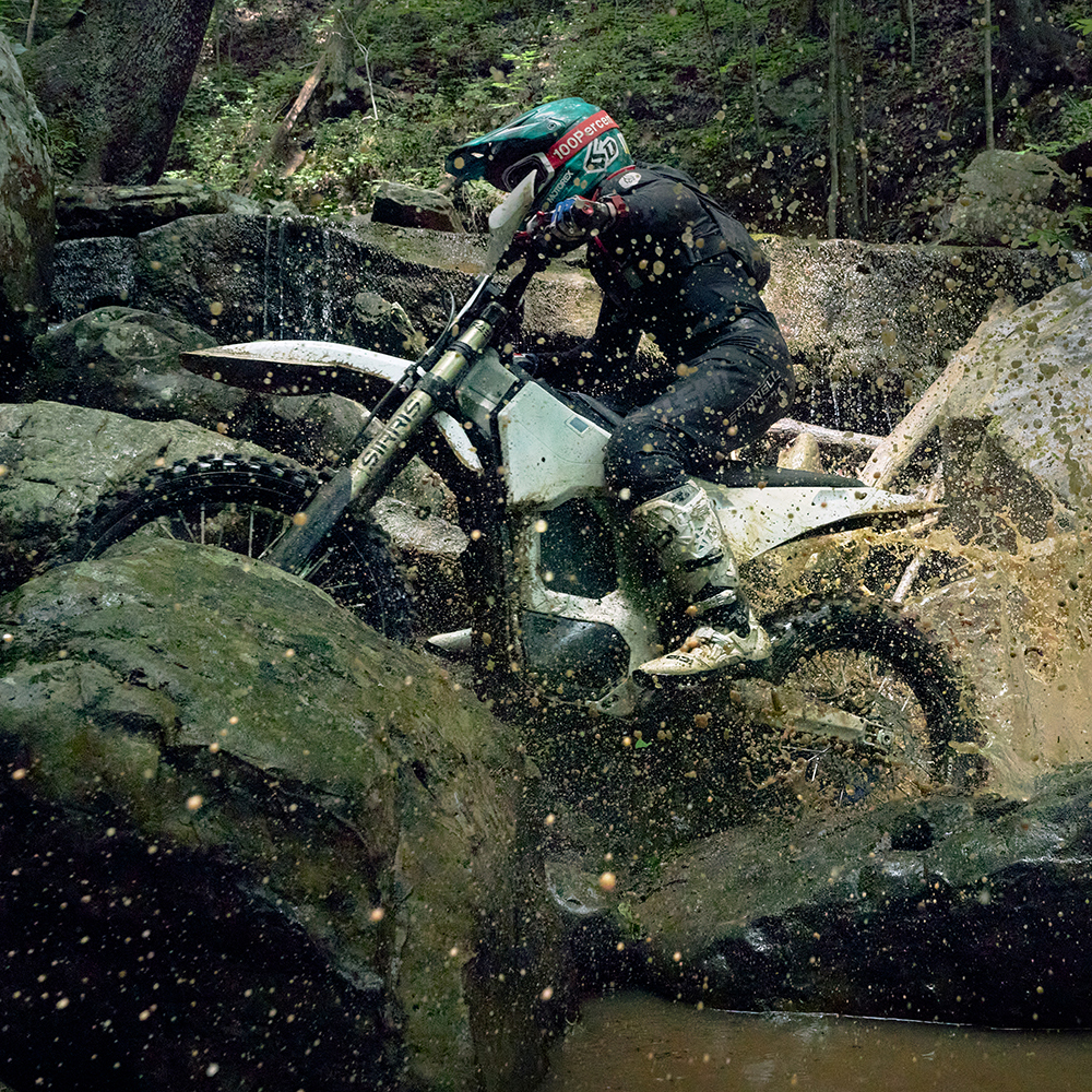 Bonnell launches 805 RX, first model in new e-Moto range