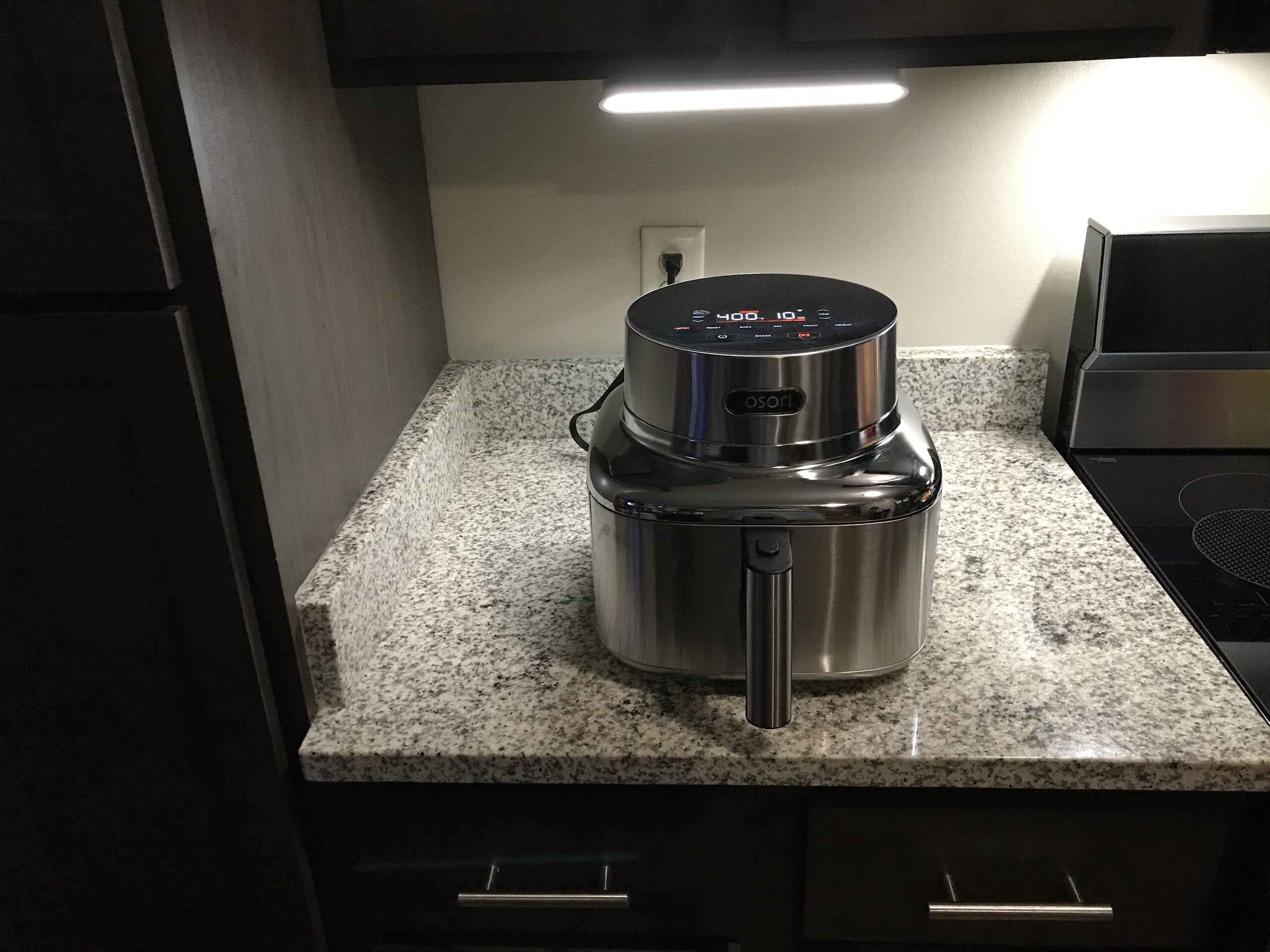 Cosori Iconic The Stainless Steel 6.5-Quart Smart Air Fryer Review