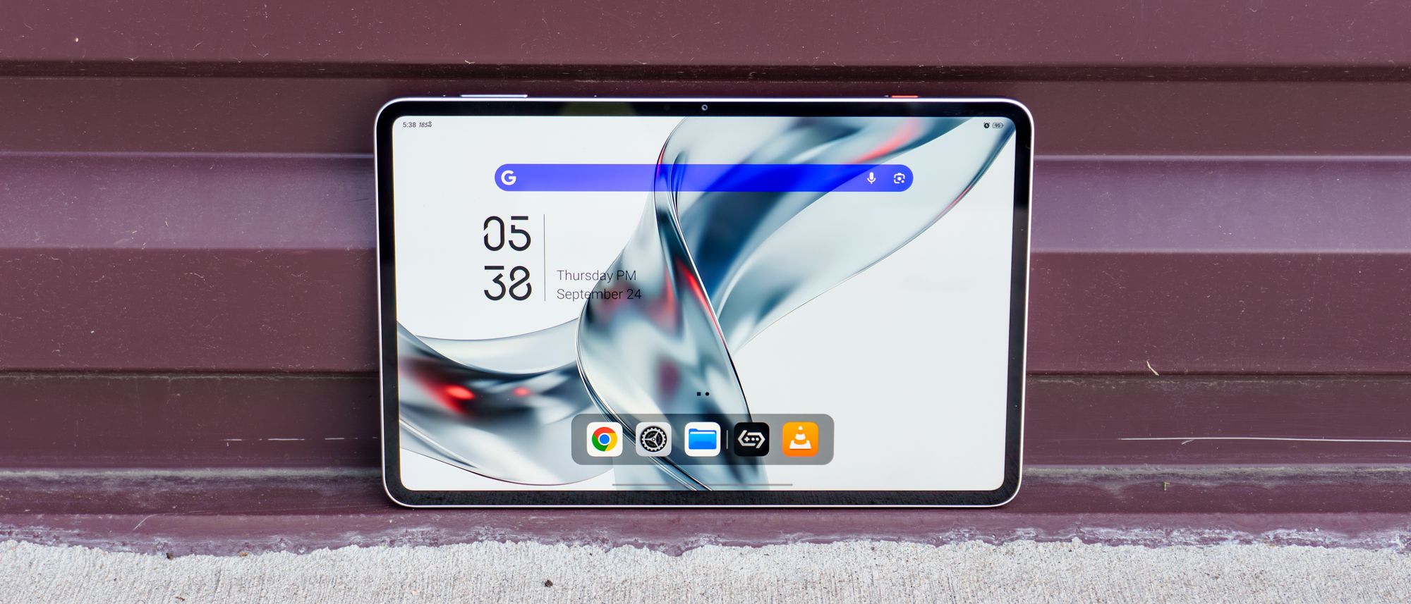 I tested an Android tablet that rivals the iPad mini — and its OLED display won me over