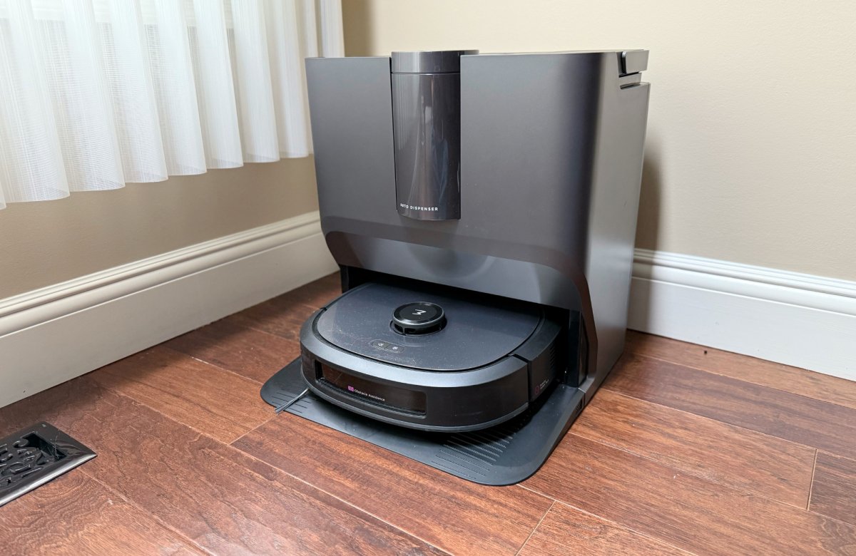 Eureka’s J20 robot vacuum is my favorite smart cleaning tool—and it’s $170 cheaper than usual on Prime Day