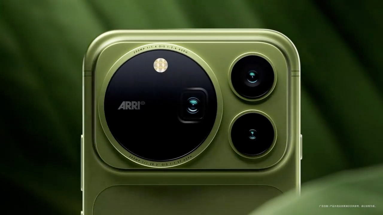 This flagship wants to make you a video pro with dual 200MP cameras — and that’s just the start