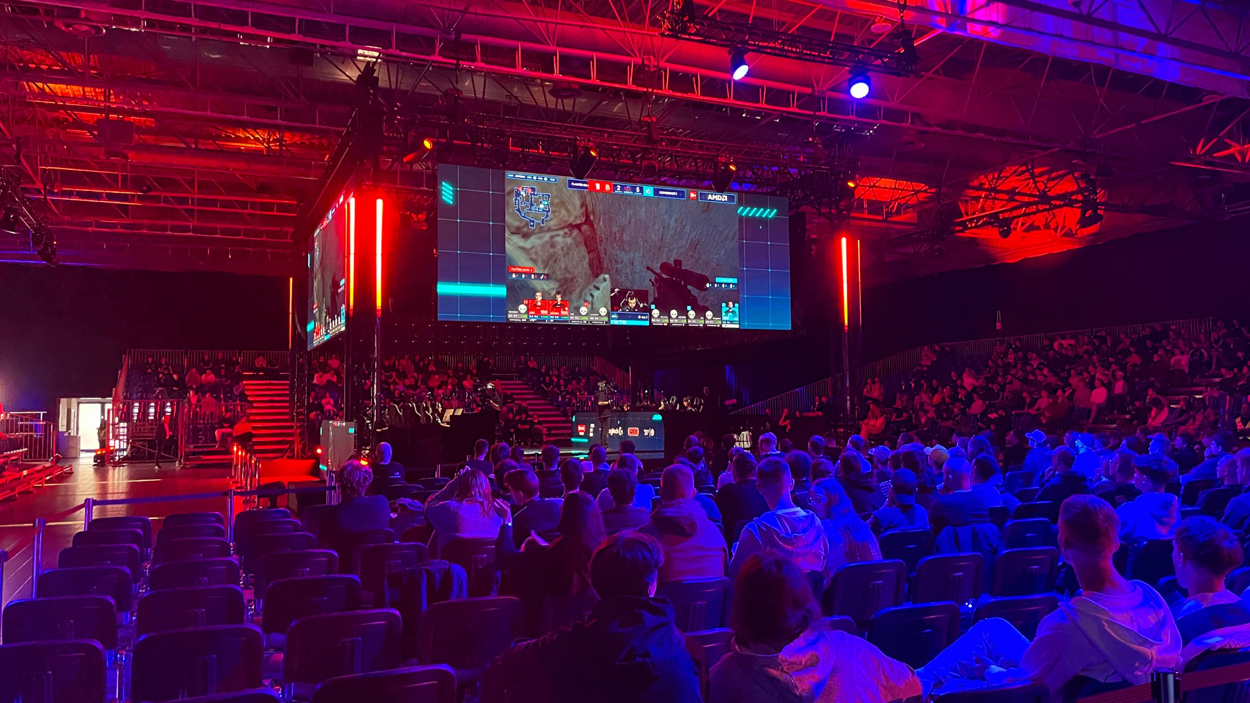I asked two Counter-Strike pros if high refresh rates are really all that