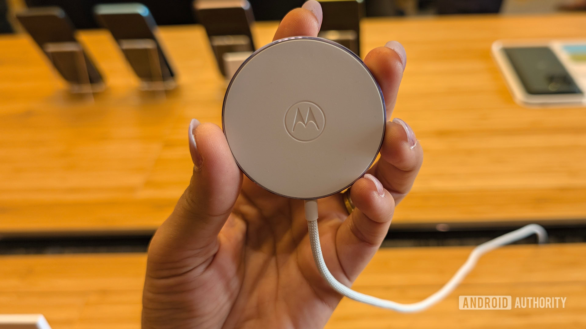 Puck or stand? Motorola’s answer to Apple’s MagSafe lets you do both
