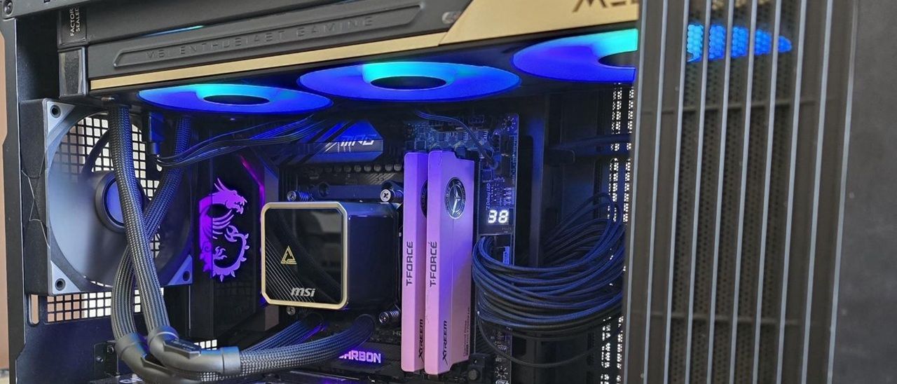 MSI MEG CoreLiquid E15 360 AIO Review: Bold and stunning, with market-leading performance