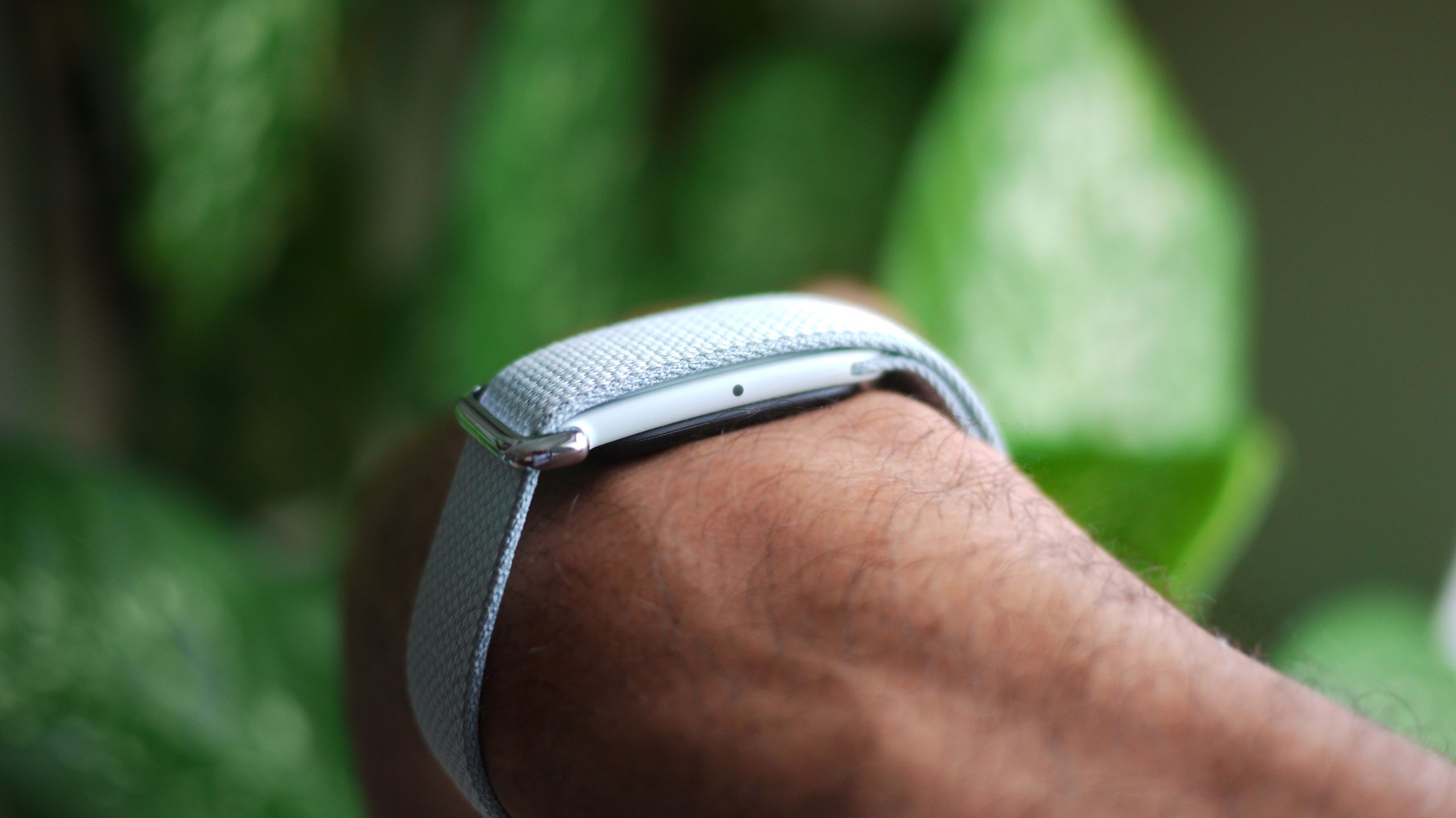 The Google Fitbit Air is getting the Pixel Watch’s new Insulin Resistance and Blood Pressure Trends features — putting Whoop and Garmin Cirqa on notice