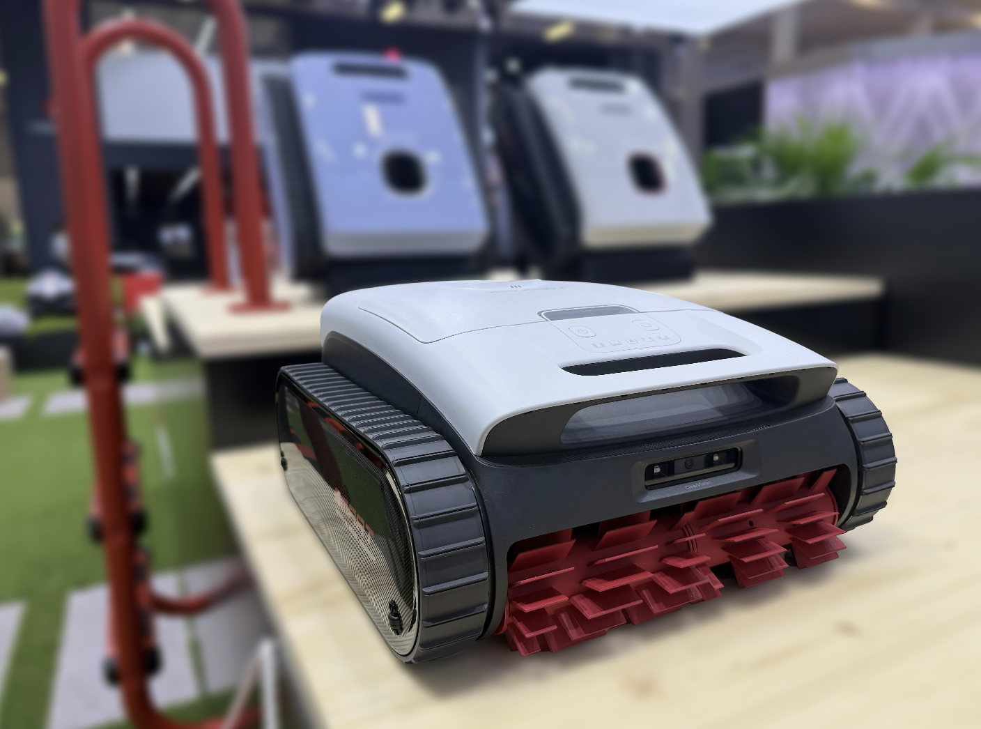 One of Our Top Robot Vacuum Brands Is Diving into Pool Care – CNET