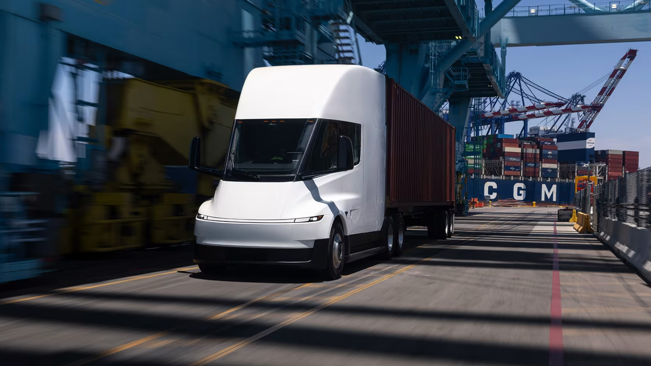 Tesla Starts New Semi Deliveries, But Won’t Say How Many | Carscoops